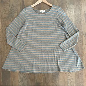 Anthropologie Puella Knit Longsleeve Swing Top in Grey and Camel Size XS